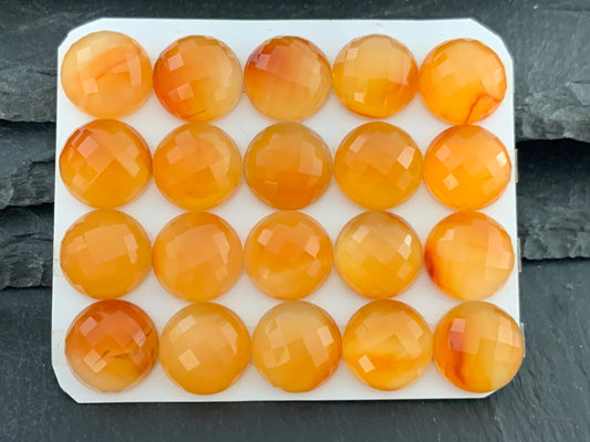 Faceted Carnelian round 13mm cabochon - Calibrated cabochons