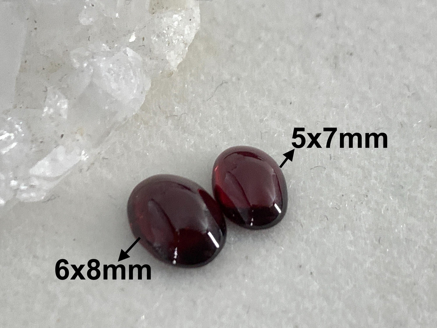 Natural Rhodolite Garnet oval 5x7mm, 6x8mm cabochon