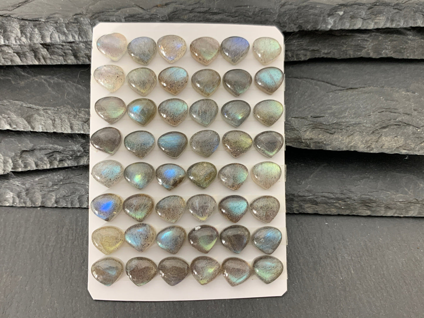 Labradorite pear rounded 8x9mm cabochon - Calibrated Cabochons