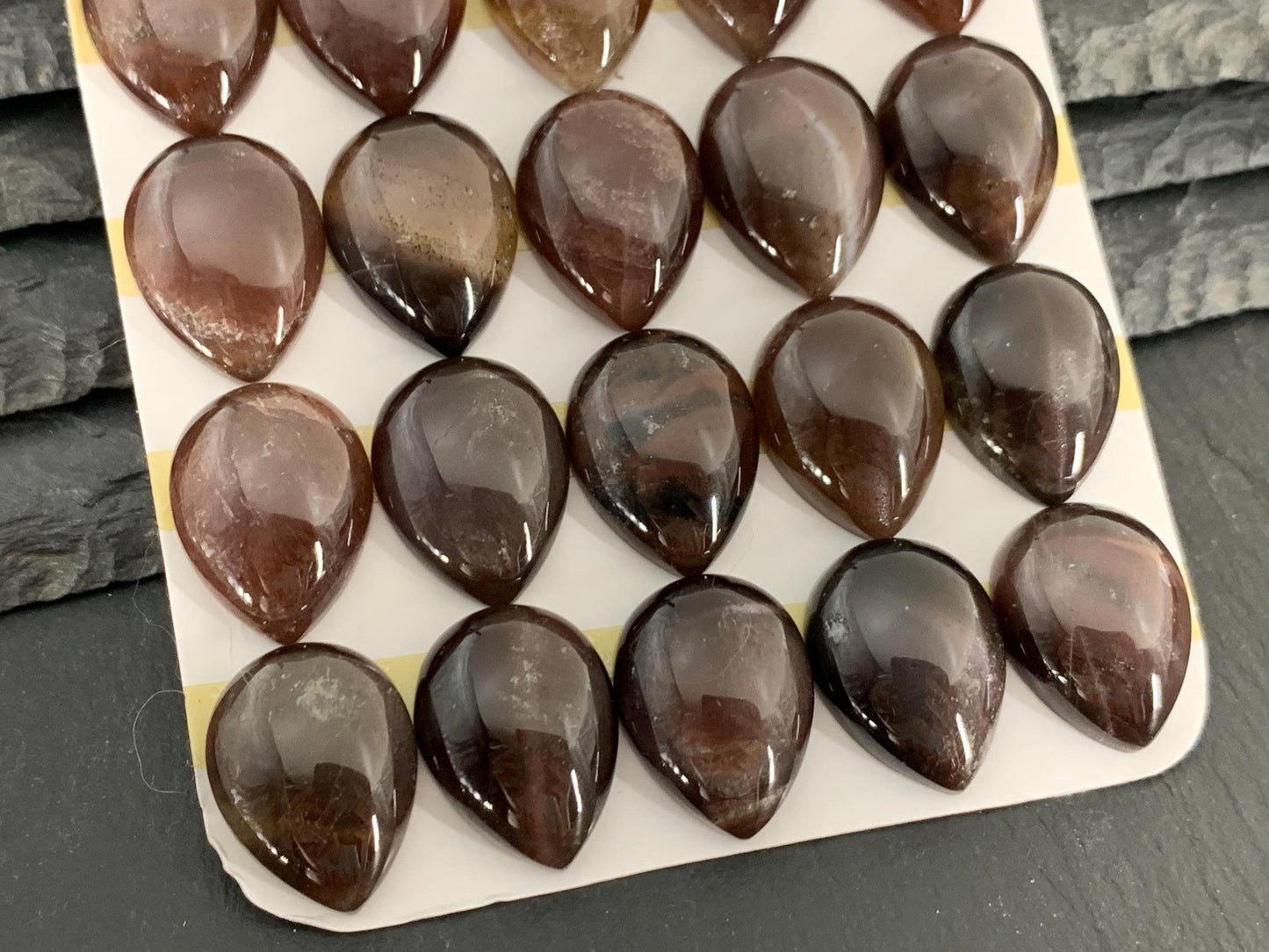 Gold Sunstone pear 15x20mm cabochon - Calibrated cabochons