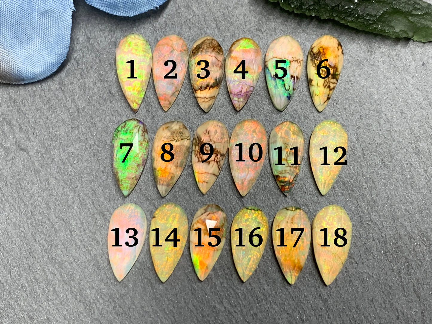 Faceted  Monarch Opal pear 7x15mm cabochons - Doublet cabochons