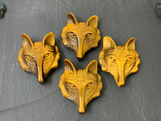 Tiger Eye Fox cabochon - fox head carving
