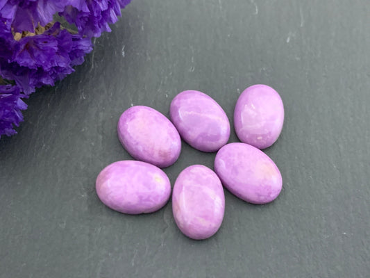 Phosphosiderite oval 10x14mm cabochon - Calibrated cabochons