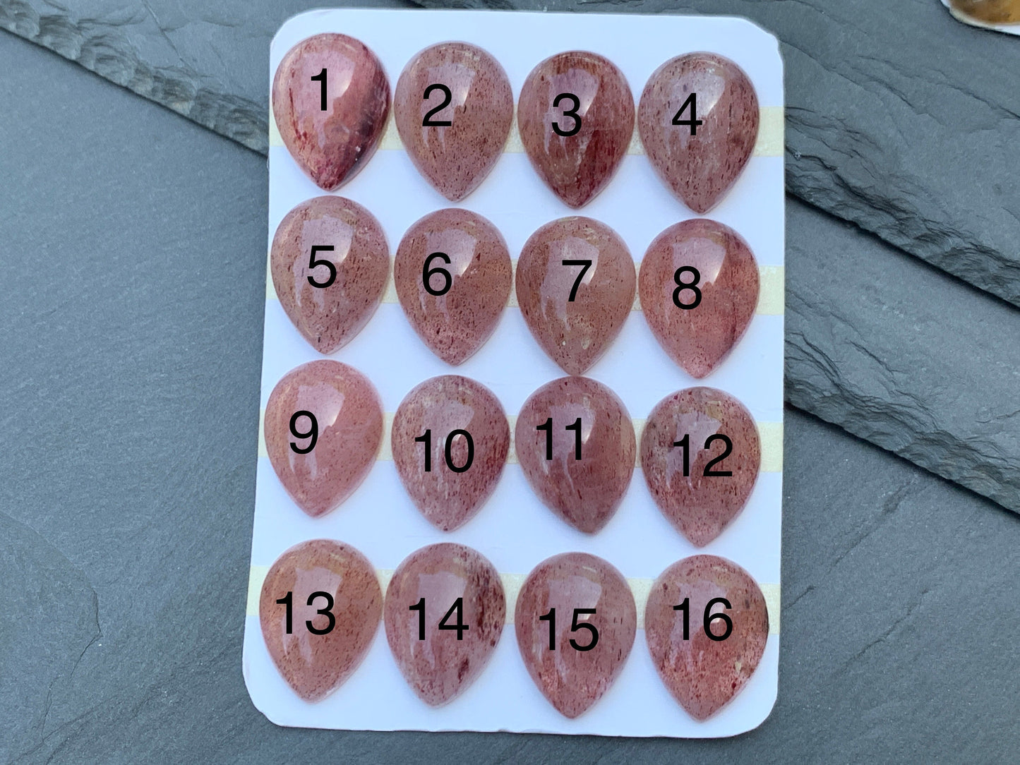 Strawberry Quartz pear 15x20mm Cabochon - Calibrated cabochons