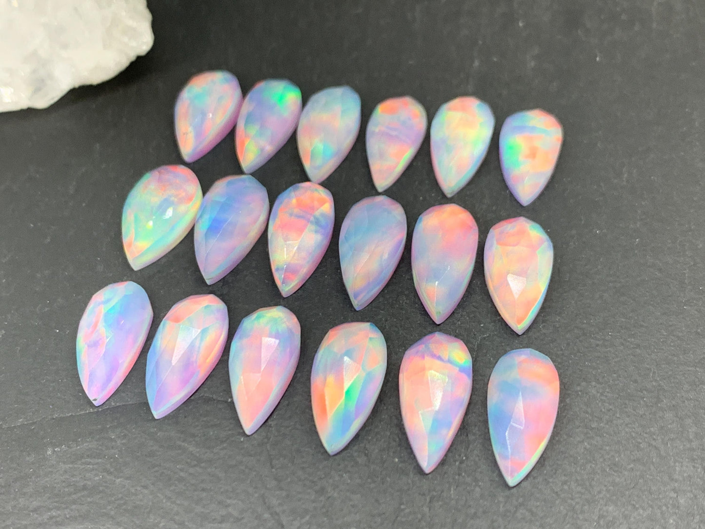 Faceted  Aurora Opal pear 7x15mm cabochon - Doublet cabochons - man made Opal