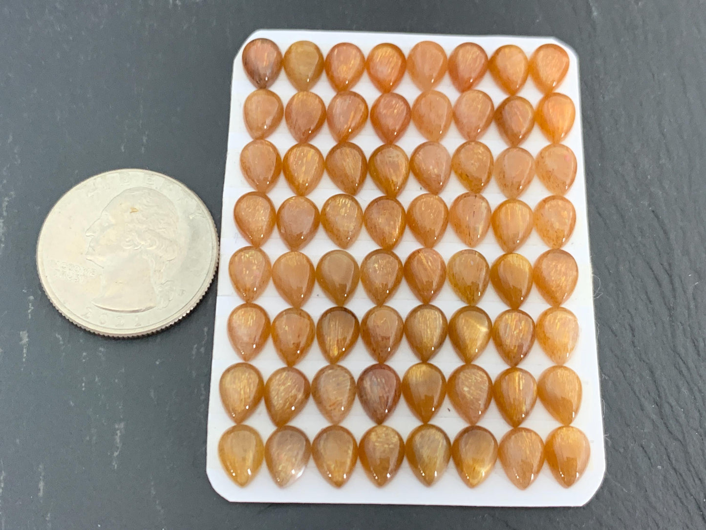 Goldsand sunstone pear 6x8mm cabochon - Calibrated Cabochons