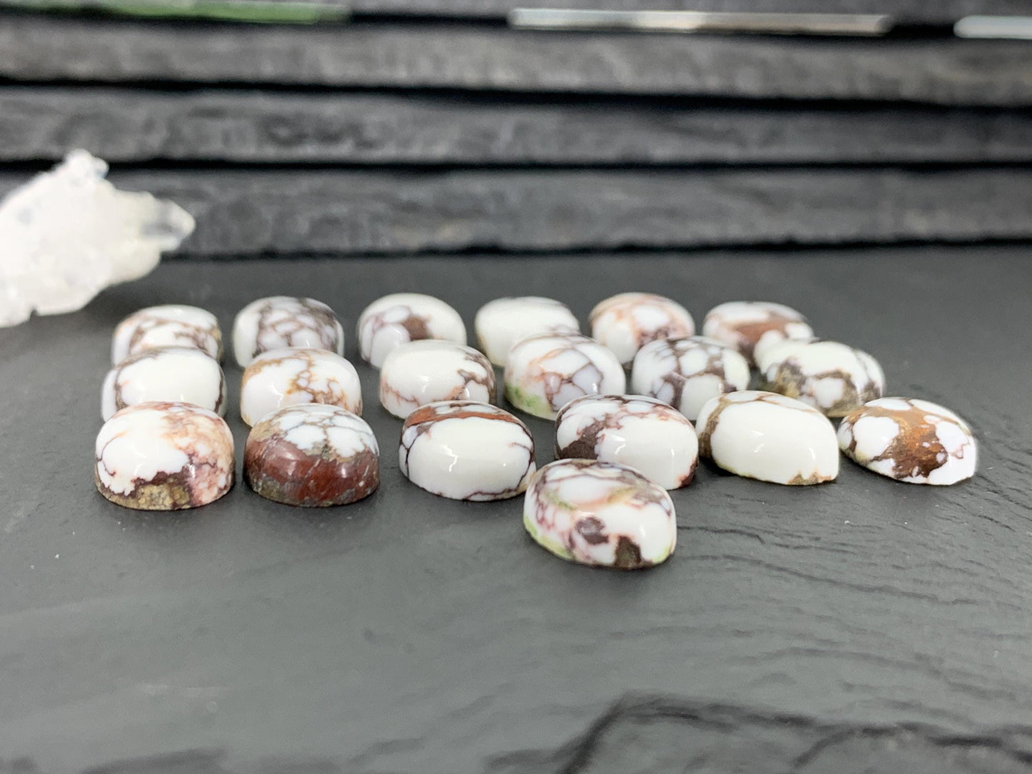 Wild Horse Jasper oval 10x14mm cabochon