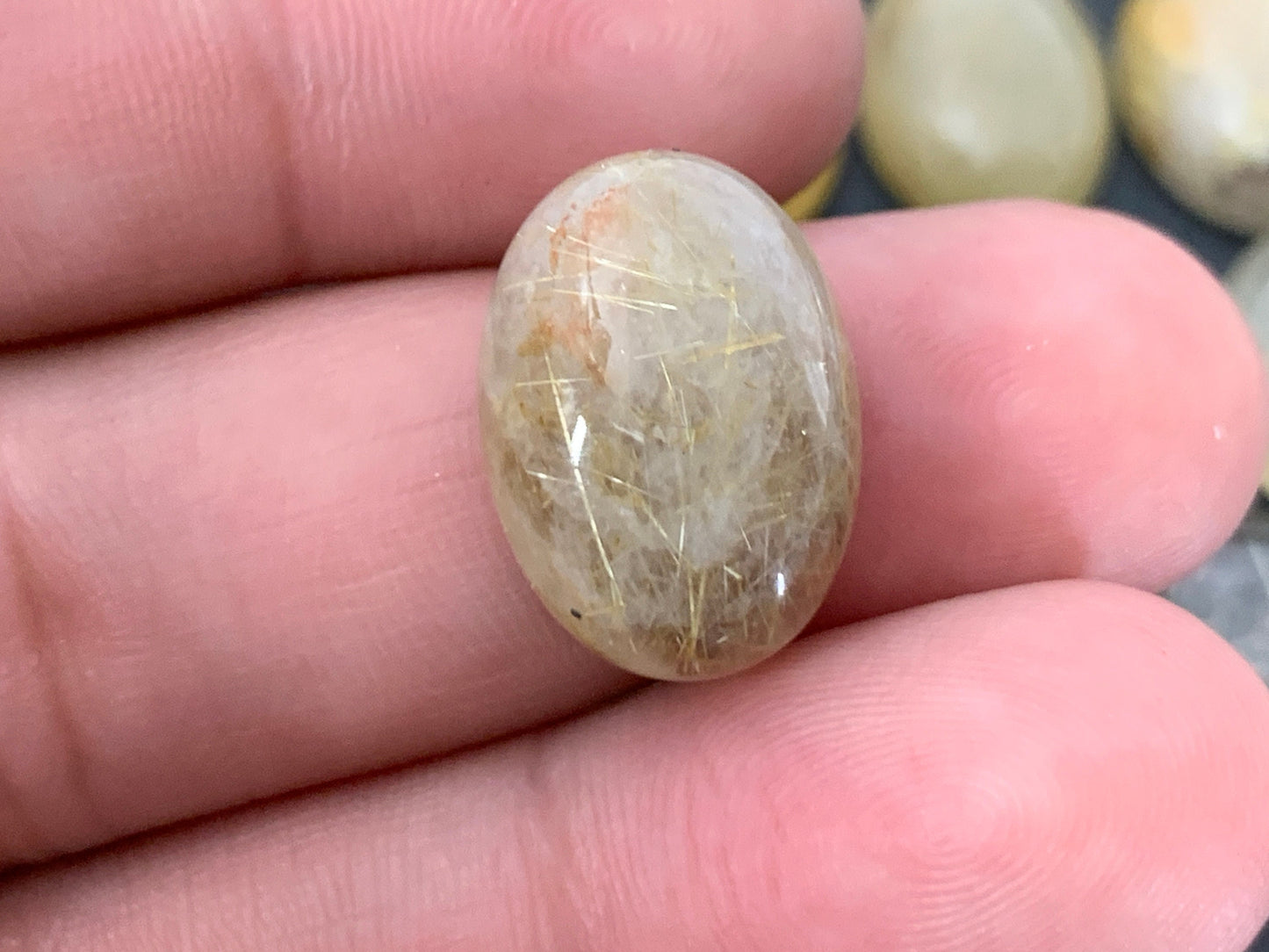 Gold Rutilated Quartz oval 13x18mm cabochon - Calibrated cabochons