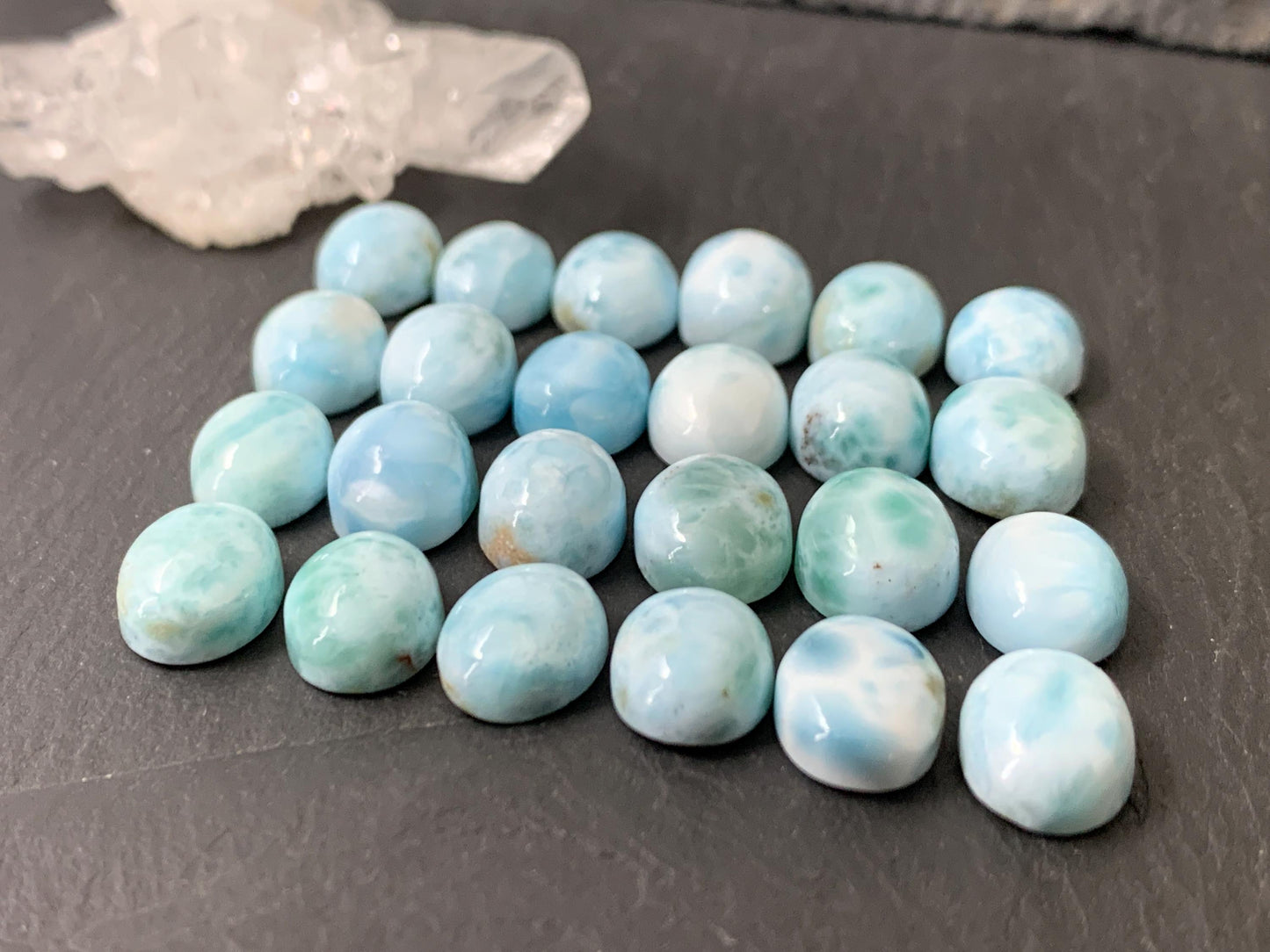Larimar oval 8x10mm cabochon