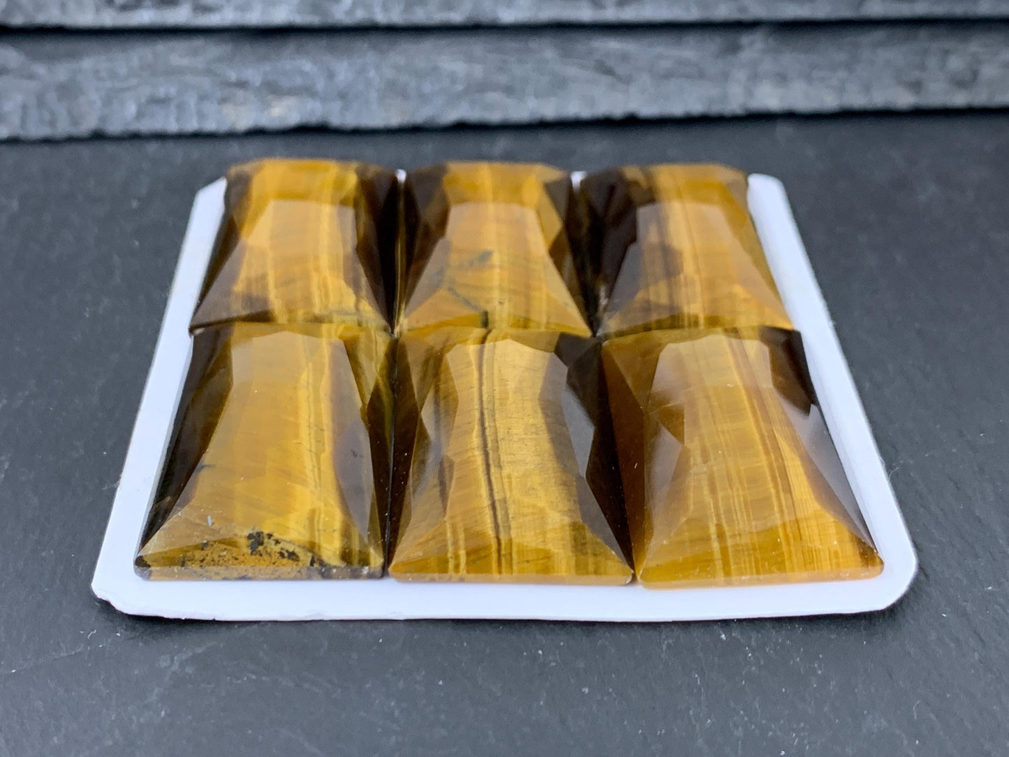Faceted Tiger Eye rectangle 20x35mm cabochon - Calibrated cabochons