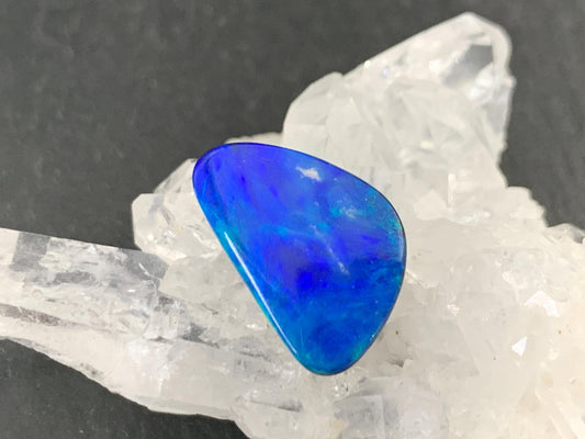 Australian Opal doublet 10x14x3.5mm cabochon
