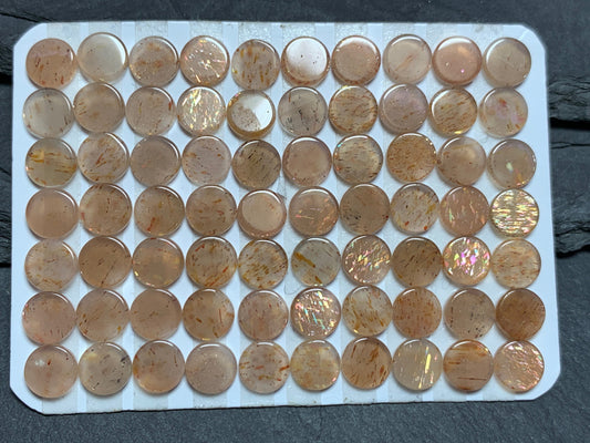 Flat Gold Sunstone round 6mm cabochon - Calibrated cabochons