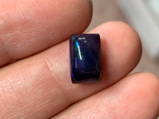 Black Ethiopian Opal rectangle 7x11x5mm cabochon