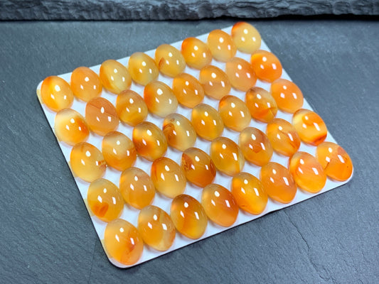 Carnelian oval 10x14mm cabochon - Calibrated cabochons