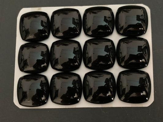 Black Agate square cushion 18x18mm cabochon - Calibrated cabochons