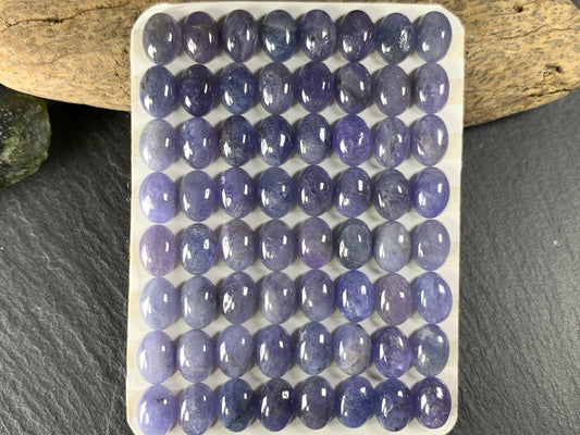 Tanzanite oval 6x8mm cabochon - Calibrated cabochons