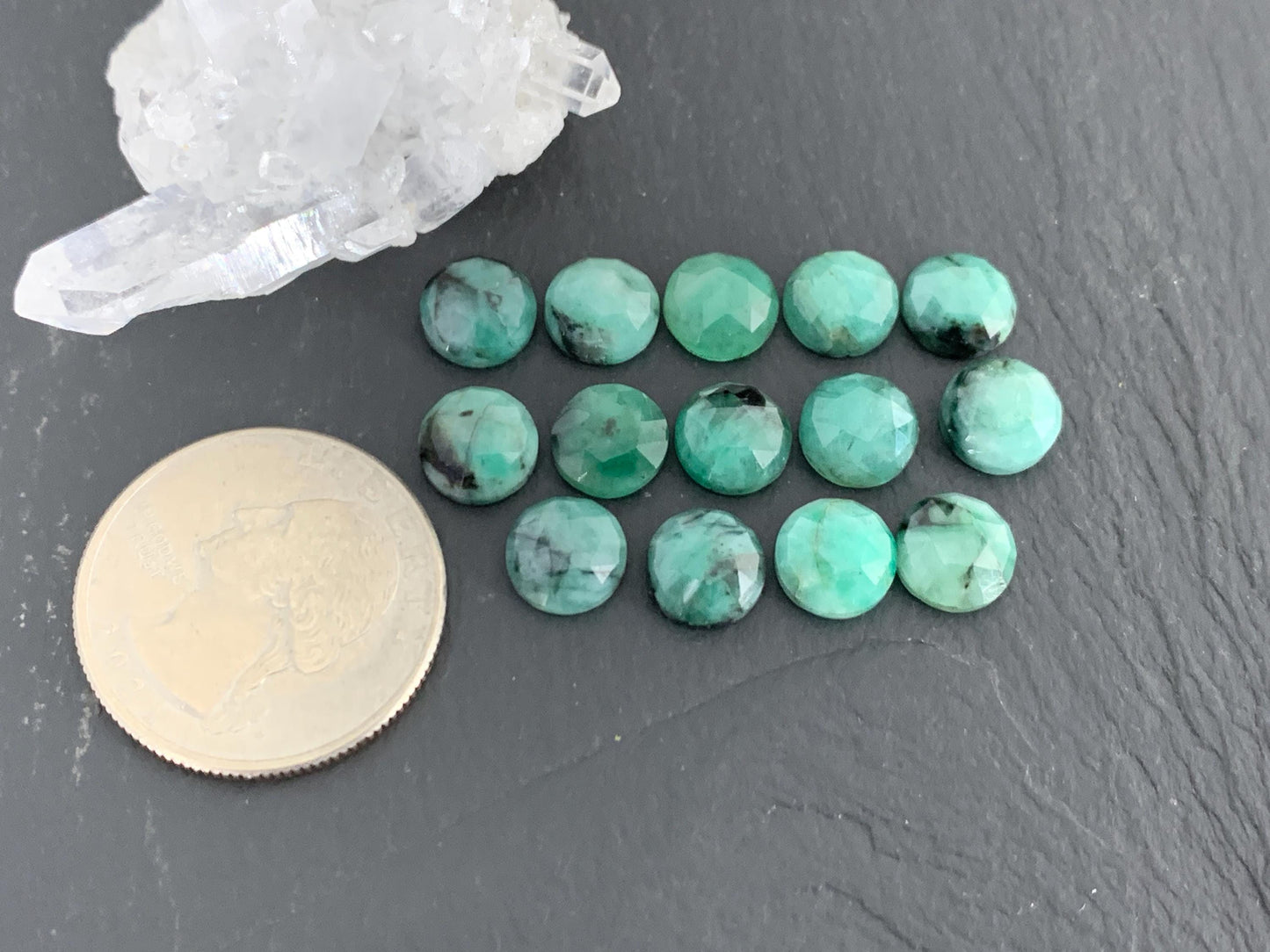 Faceted Emerald round 8mm cabochon