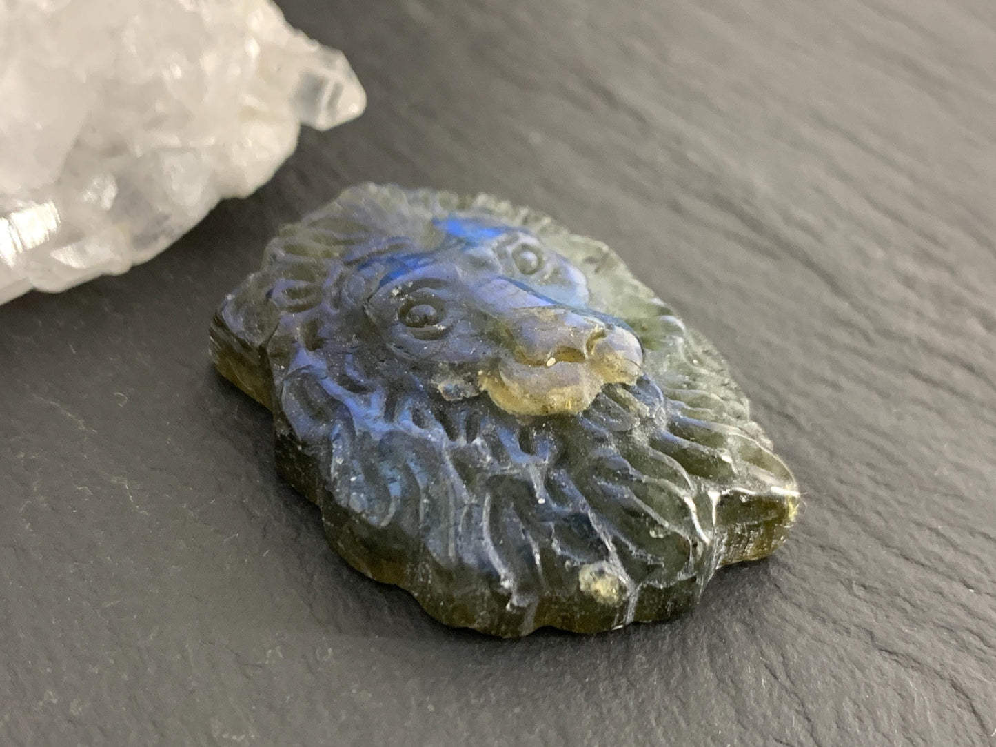 Labradorite Lion 24x33mm Carving- Labradorite Carving