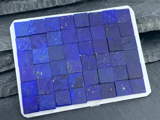 Flat Lapis Lazuli square 8x8mm cabochon - Calibrated cabochons