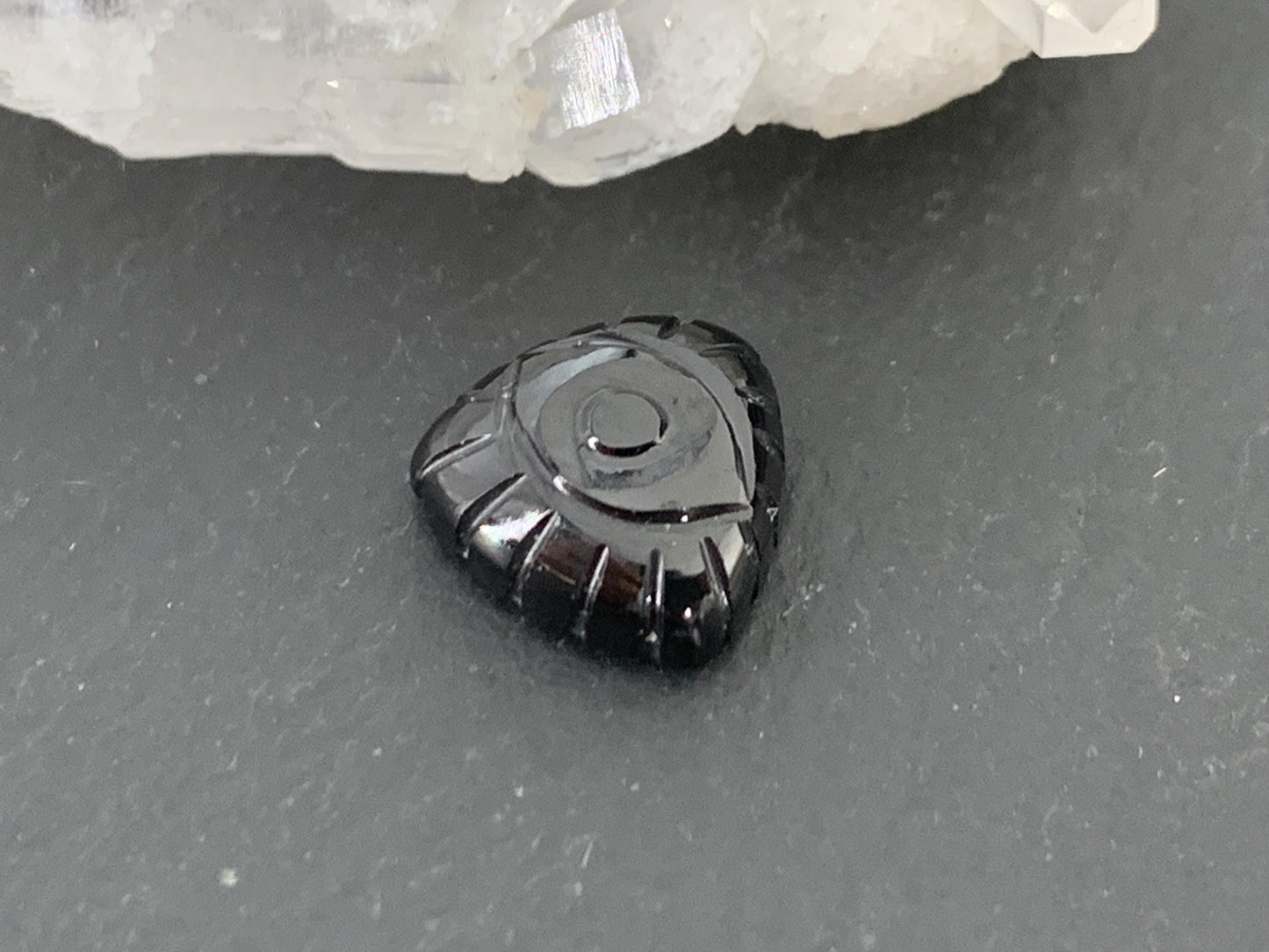 Spinel Carved Eye trillion 10mm cabochon