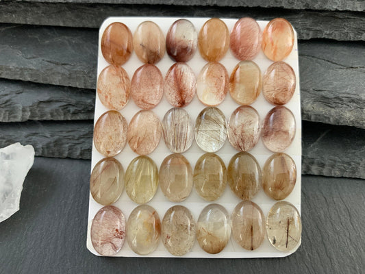 Rutilated Quartz oval 10x14mm cabochon - Calibrated cabochons