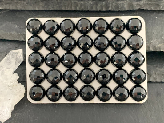 Faceted Black Spinel round 10mm cabochon - Calibrated cabochons