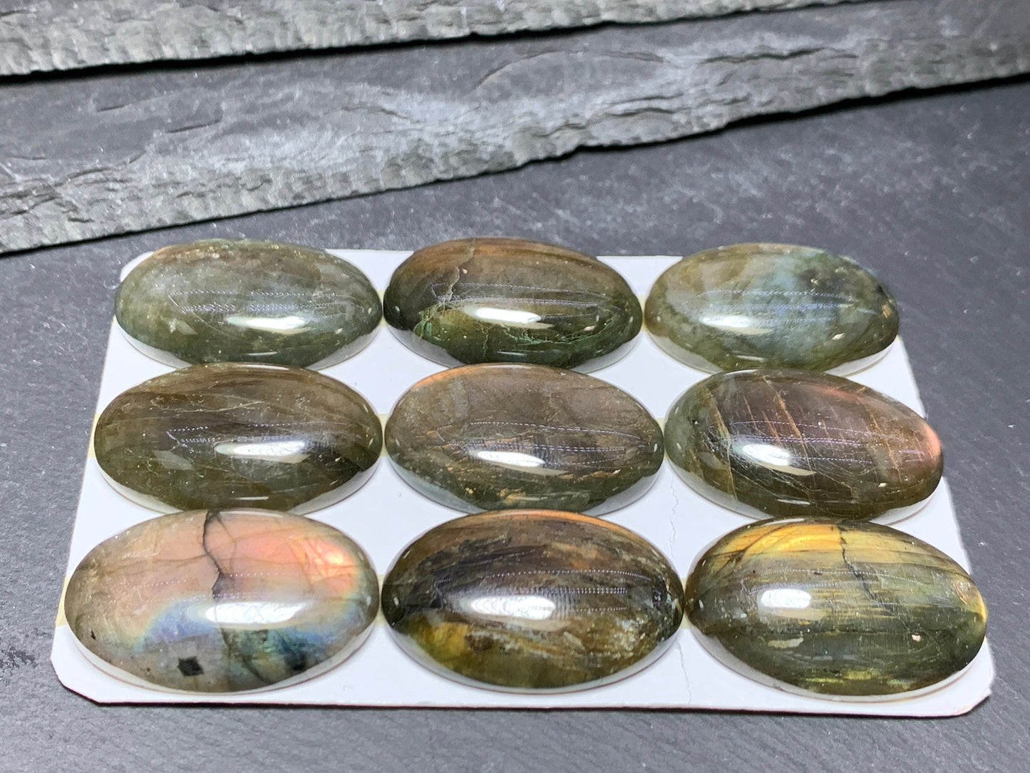 Labradorite oval 20x30mm Cabochon  - Calibrated Cabochons