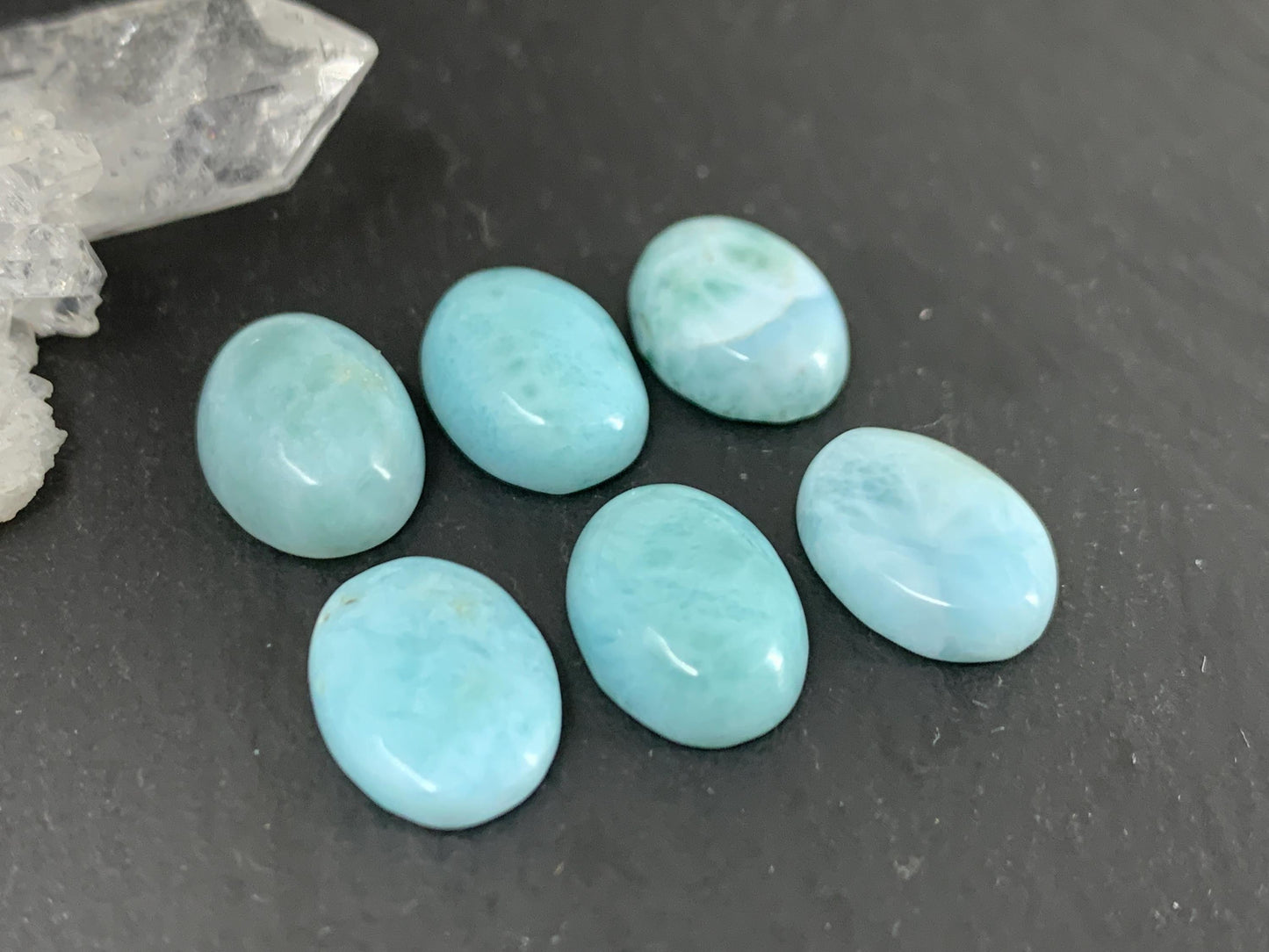 Larimar oval 10x14mm cabochon