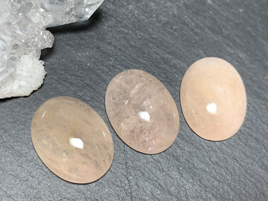 Morganite oval 15x20mm cabochon - Calibrated cabochons