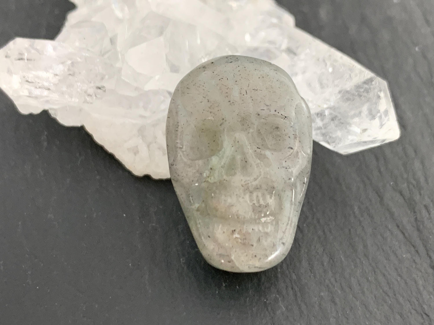 Labradorite Skull Cabochon: Mystic Gemstone Carving, Boho Pendant