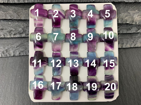 Cross Green Fluorite 12x16mm cabochon - Calibrated cabochons