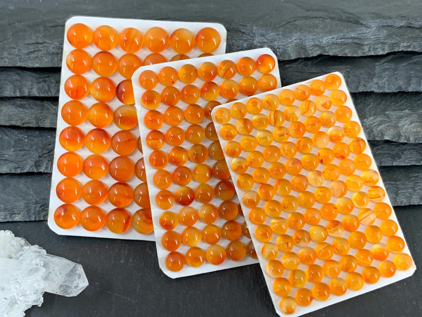 Carnelian round 5, 6, 8mm cabochon - Calibrated cabochons