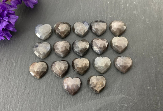 Second quality Faceted Wonderful Grey Star Sapphire heart 10mm cabochon