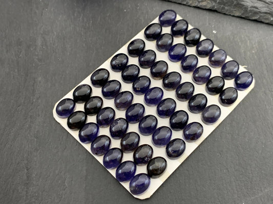Iolite oval 7x9mm cabochon - Calibrated cabochons