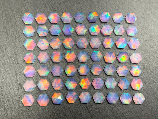 Faceted Aurora Opal hexagon 7mm cabochon - Doublet cabochons