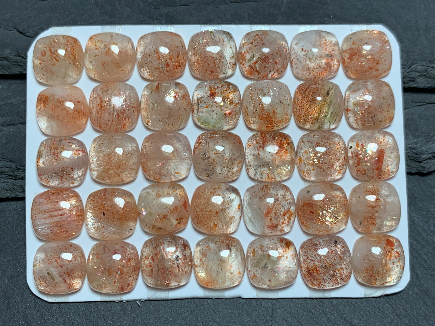 Sunstone square cushion 10mm Cabochon - Calibrated cabochons