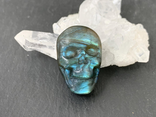Labradorite Skull Cabochon 14x21mm – Natural Green Gemstone Flat Back Carving