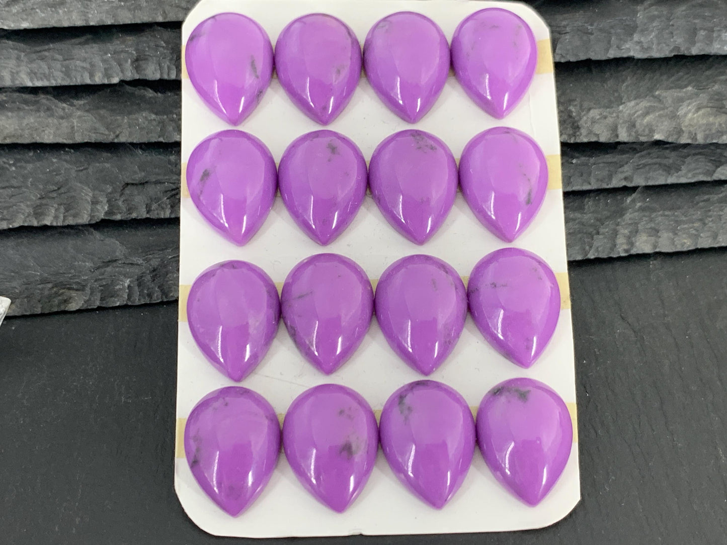 Phosphosiderite pear 15x20mm Cabochon - Calibrated cabochons