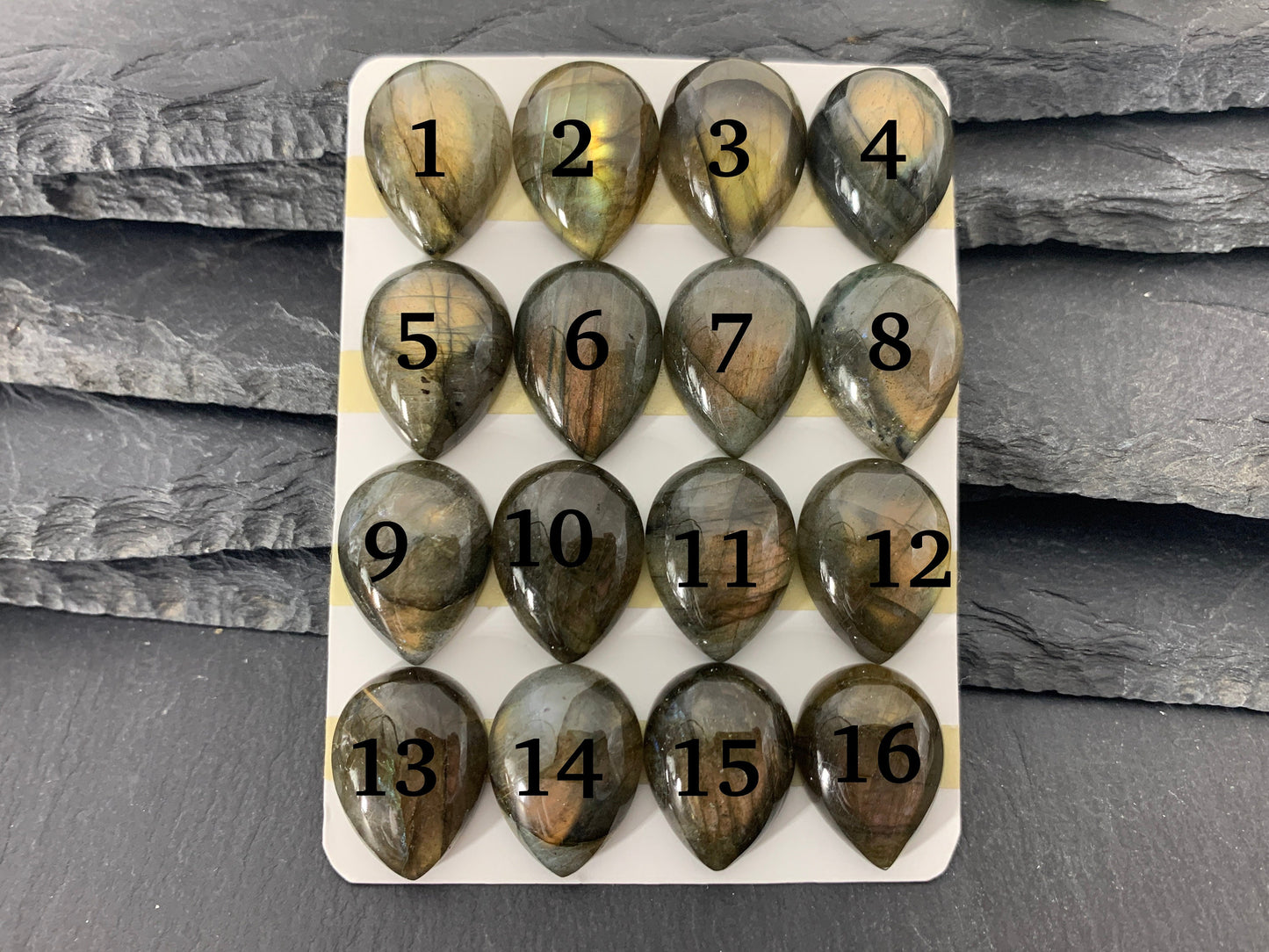 Labradorite pear 15x20mm Cabochon - Calibrated Cabochons