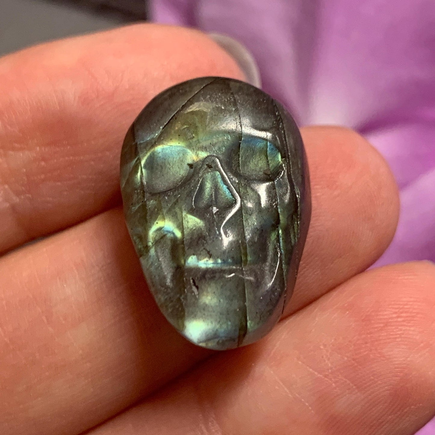 Natural Labradorite Skull, Rainbow Flash Crystal Carving 15x22mm