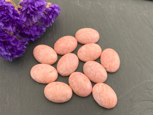 Rhodochrosite oval 12x16mm cabochon - Calibrated cabochons