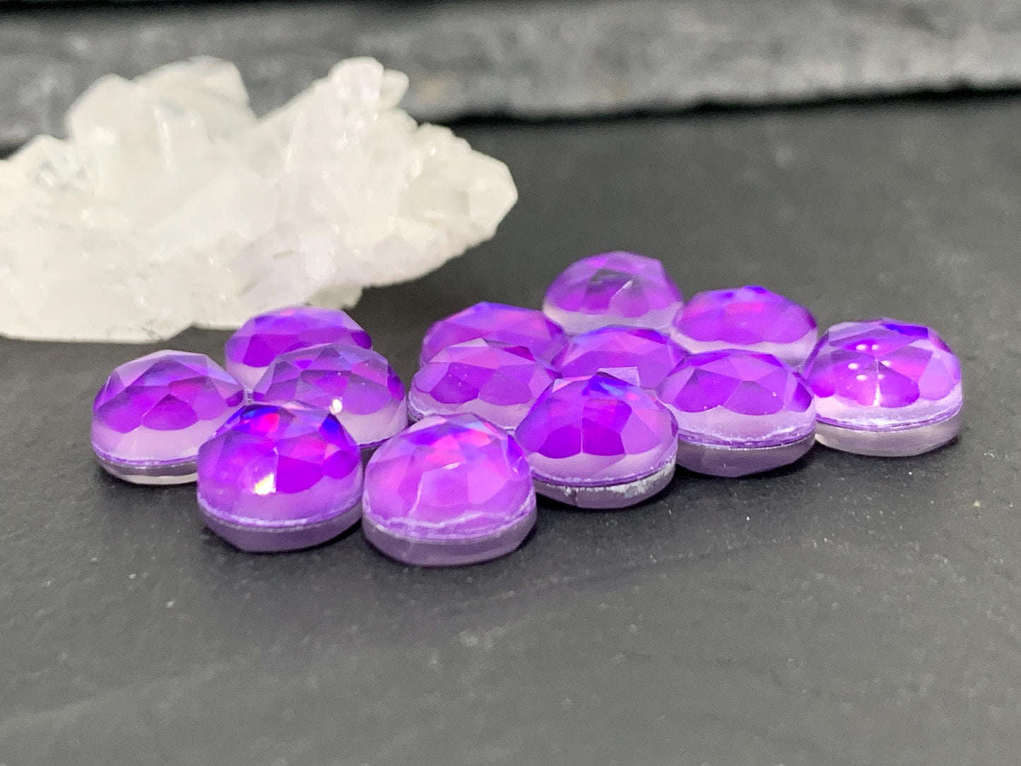 Faceted Purple Mystic Quartz round 8mm cabochons - Doublet cabochons