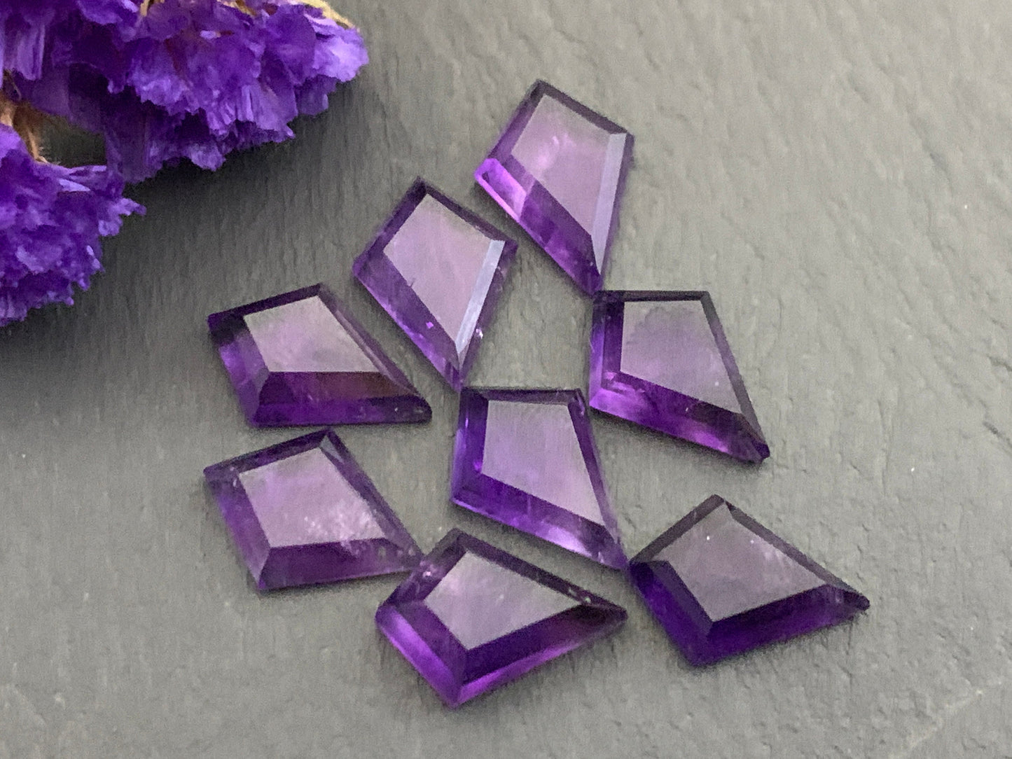 Faceted Amethyst kite 10x14mm cabochon