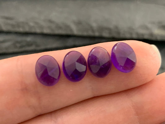 Faceted Amethyst oval 7x9mm Cabochon - Calibrated cabochons