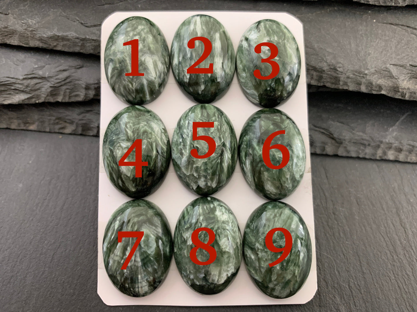Seraphinite oval 18x25mm Cabochon - Calibrated Cabochons