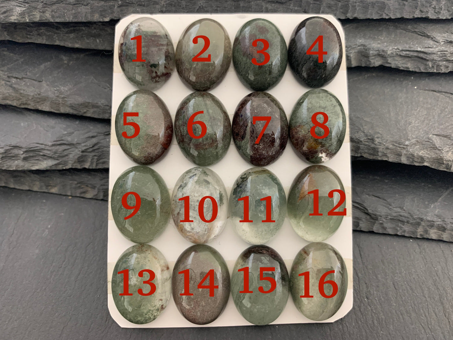 Green Phantom Crystal oval 15x20mm cabochon - Calibrated cabochons