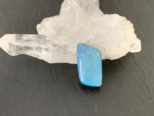 Australian Opal doublet 7x14x3.5mm cabochon
