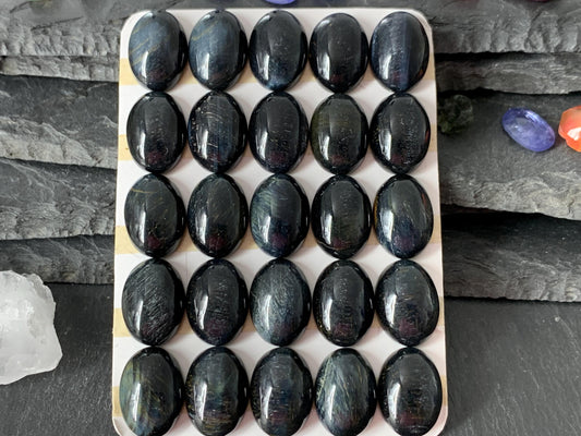 Pietersite oval 13x18mm cabochon