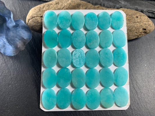 Flat Amazonite oval 10x14mm cabochon - Calibrated cabochons