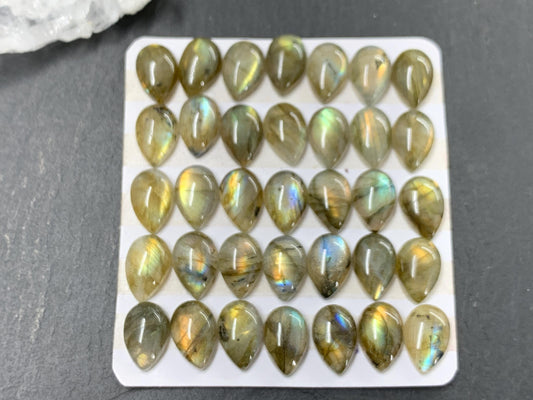 Labradorite pear 8x12mm cabochon - Calibrated cabochons *